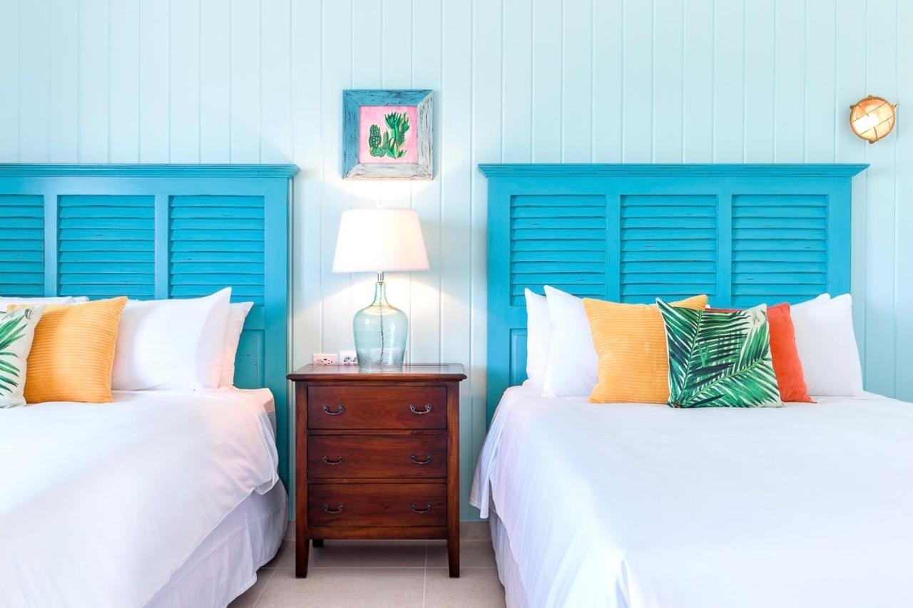 Boardwalk Boutique Hotel Aruba - Adults Only Palm Beach Exterior photo