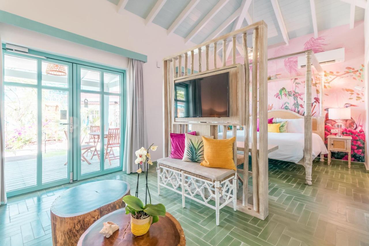 Boardwalk Boutique Hotel Aruba - Adults Only Palm Beach Exterior photo