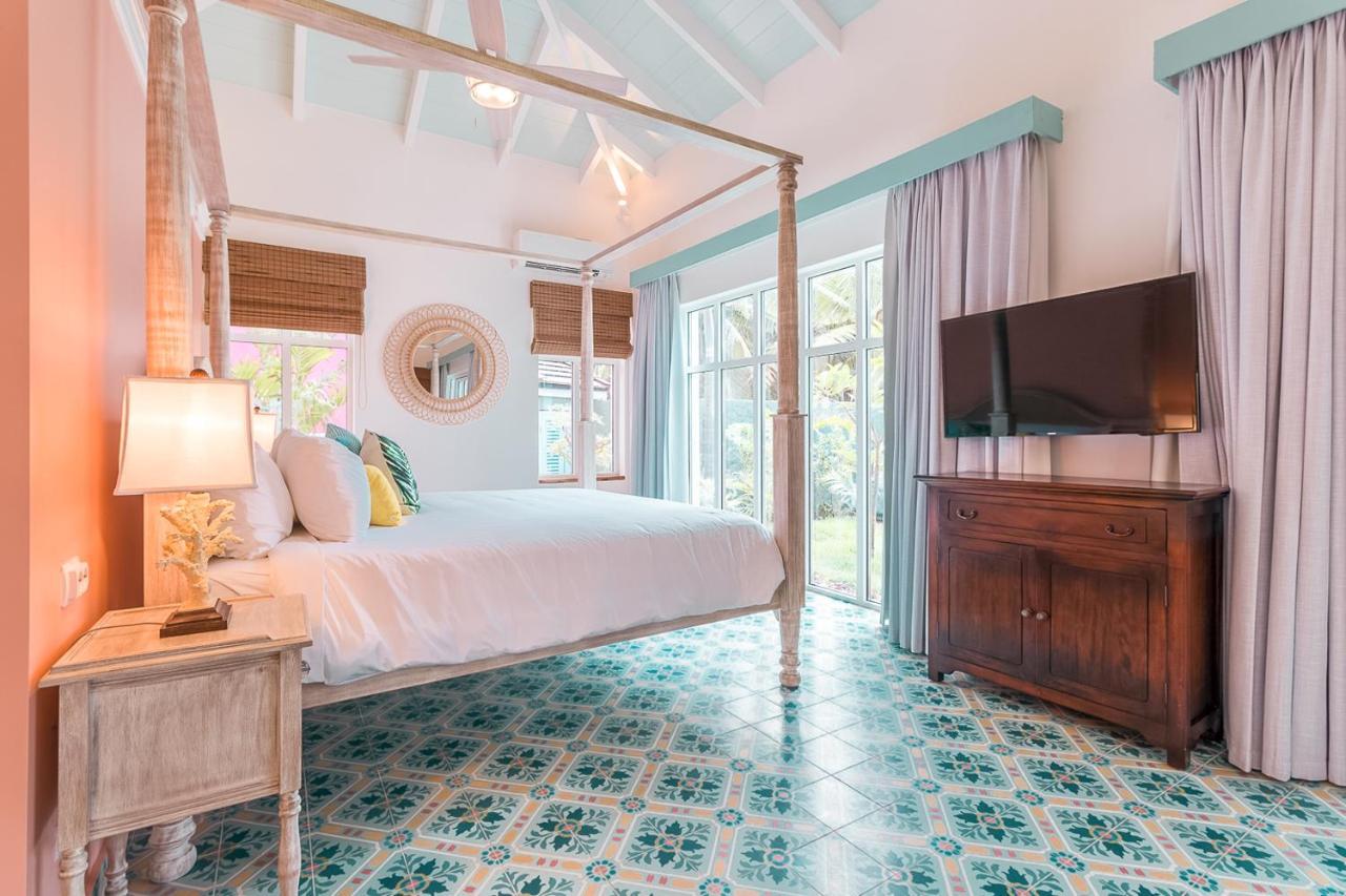 Boardwalk Boutique Hotel Aruba - Adults Only Palm Beach Exterior photo