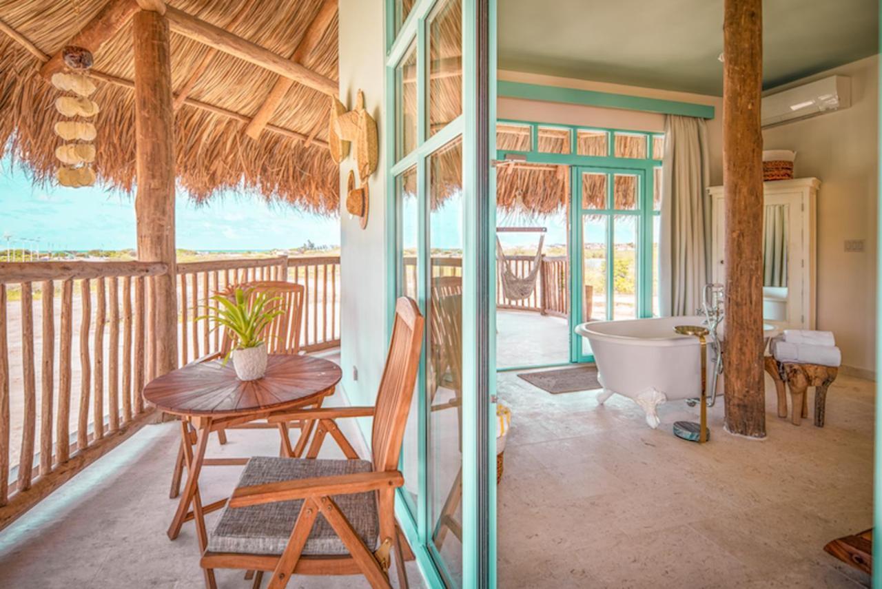 Boardwalk Boutique Hotel Aruba - Adults Only Palm Beach Exterior photo